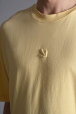 KUCUK OK NAKISLI SARI TSHIRT - Görsel 3