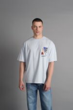 MINIMAL GOĞSÜ NAKIŞLI MAVI TSHIRT