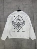 NAKIŞLI & BASKILI BEYAZ SWEATSHIRT