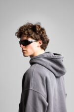 MINIMAL YAZI GRI CROPPED HOODIE - Görsel 3