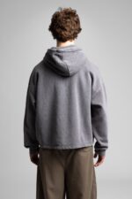 MINIMAL YAZI GRI CROPPED HOODIE - Görsel 2