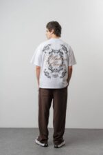 J NAKIŞ & KABARTMALI BEYAZ TIŞÖRT - Görsel 4