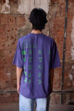 KARAKTER BASKI MOR TIŞÖRT - Görsel 2