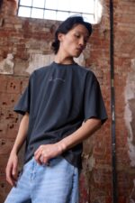 KARAKTER BASKI ANTRASIT TIŞÖRT