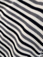 KALIN ÇIZGI DESENLI KISA KOLLU GÖMLEK - Görsel 3