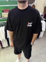 JUST CHILLIN BIBER BASKI SIYAH TSHIRT - Görsel 2
