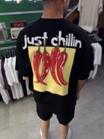 JUST CHILLIN BIBER BASKI SIYAH TSHIRT - Görsel 3