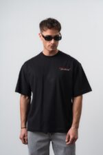 KIRMIZI ARABA BASKI SIYAH TSHIRT - Görsel 2